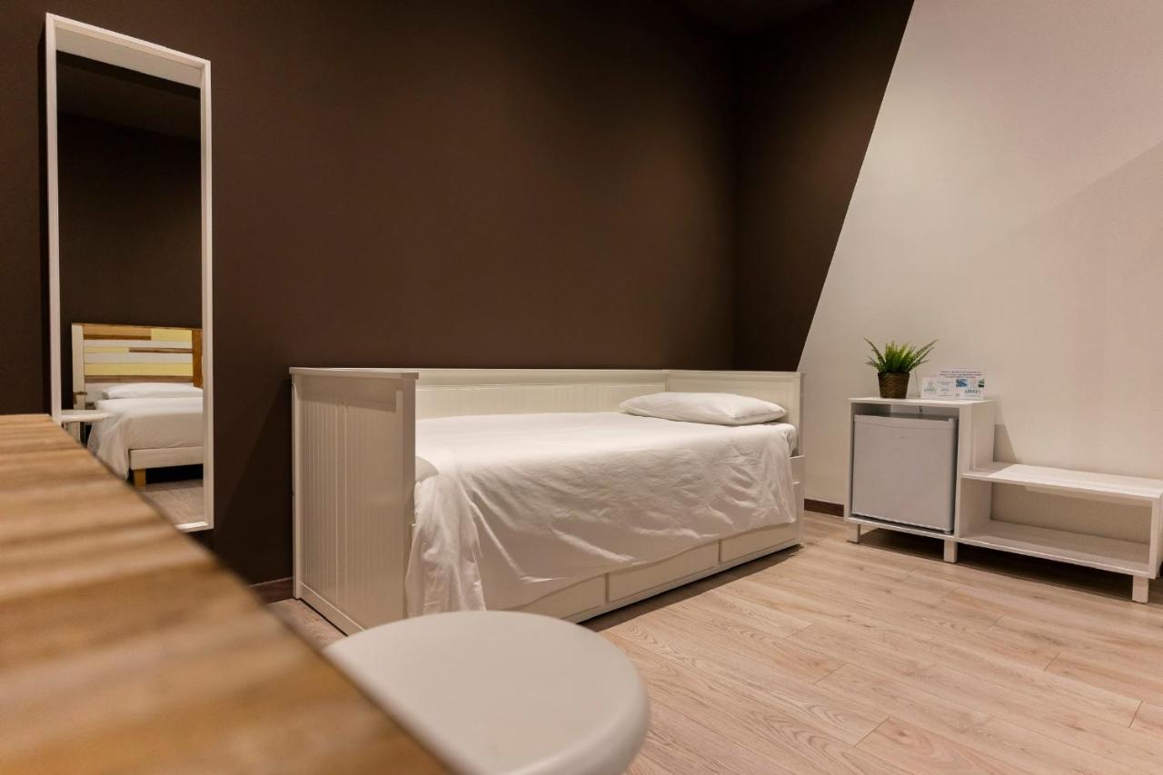 Adrian'S B&B Turi Ngoại thất bức ảnh