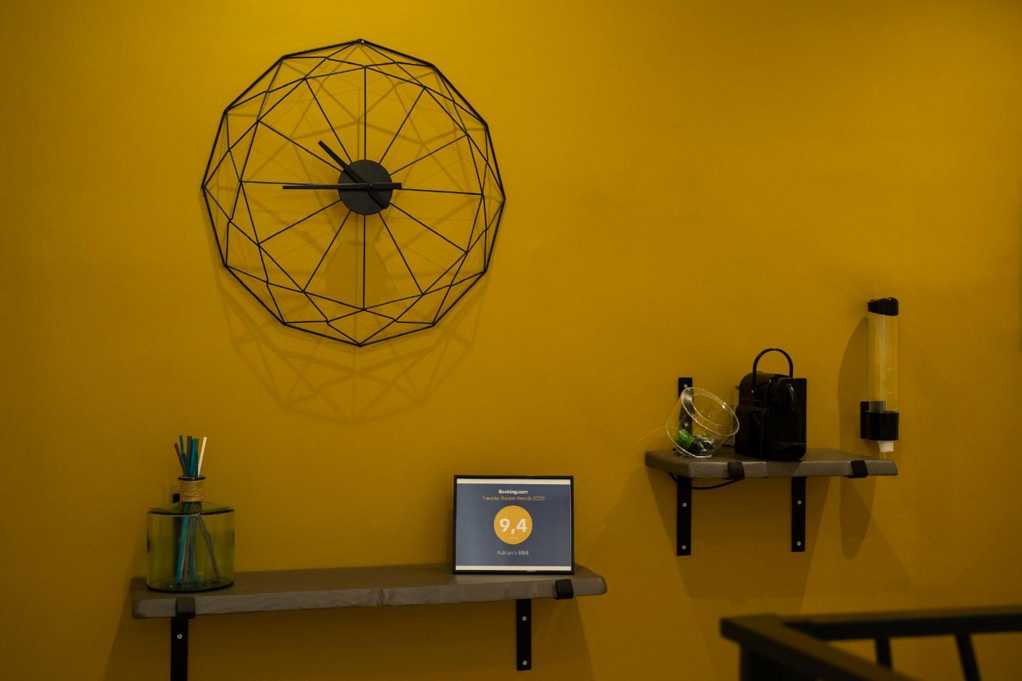 Adrian'S B&B Turi Ngoại thất bức ảnh