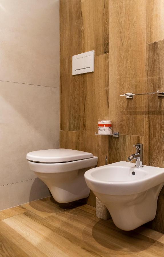 Adrian'S B&B Turi Ngoại thất bức ảnh