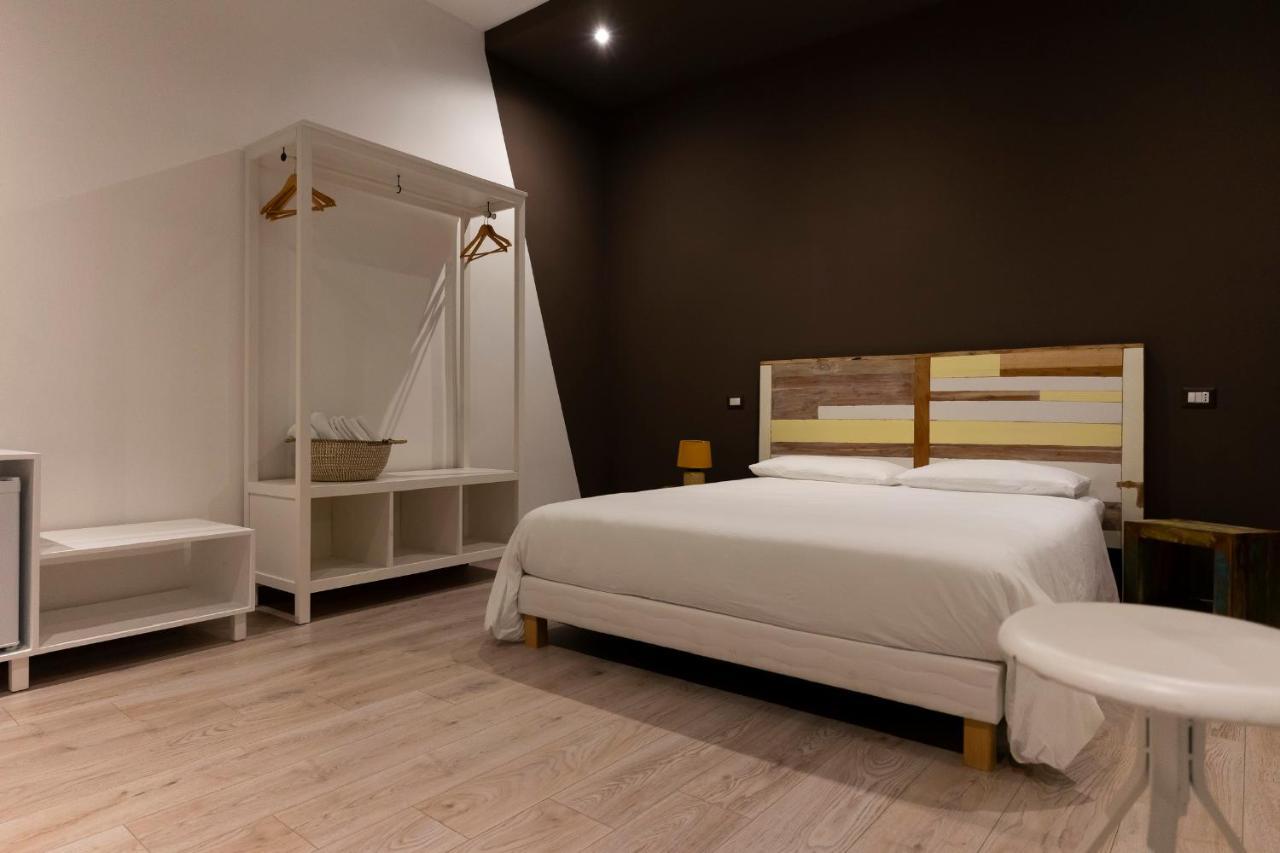 Adrian'S B&B Turi Ngoại thất bức ảnh