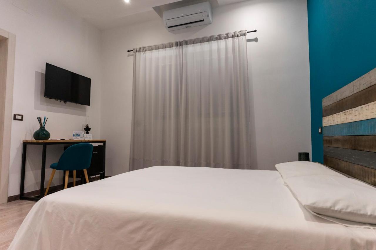 Adrian'S B&B Turi Ngoại thất bức ảnh